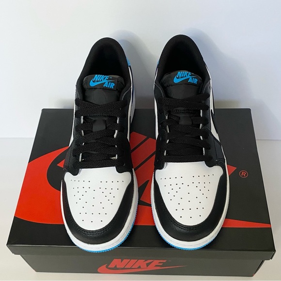 NEW Air Jordan 1 Retro Low OG GS UNC - Picture 4 of 8
